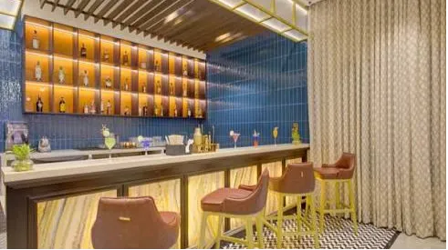 Metro Pub